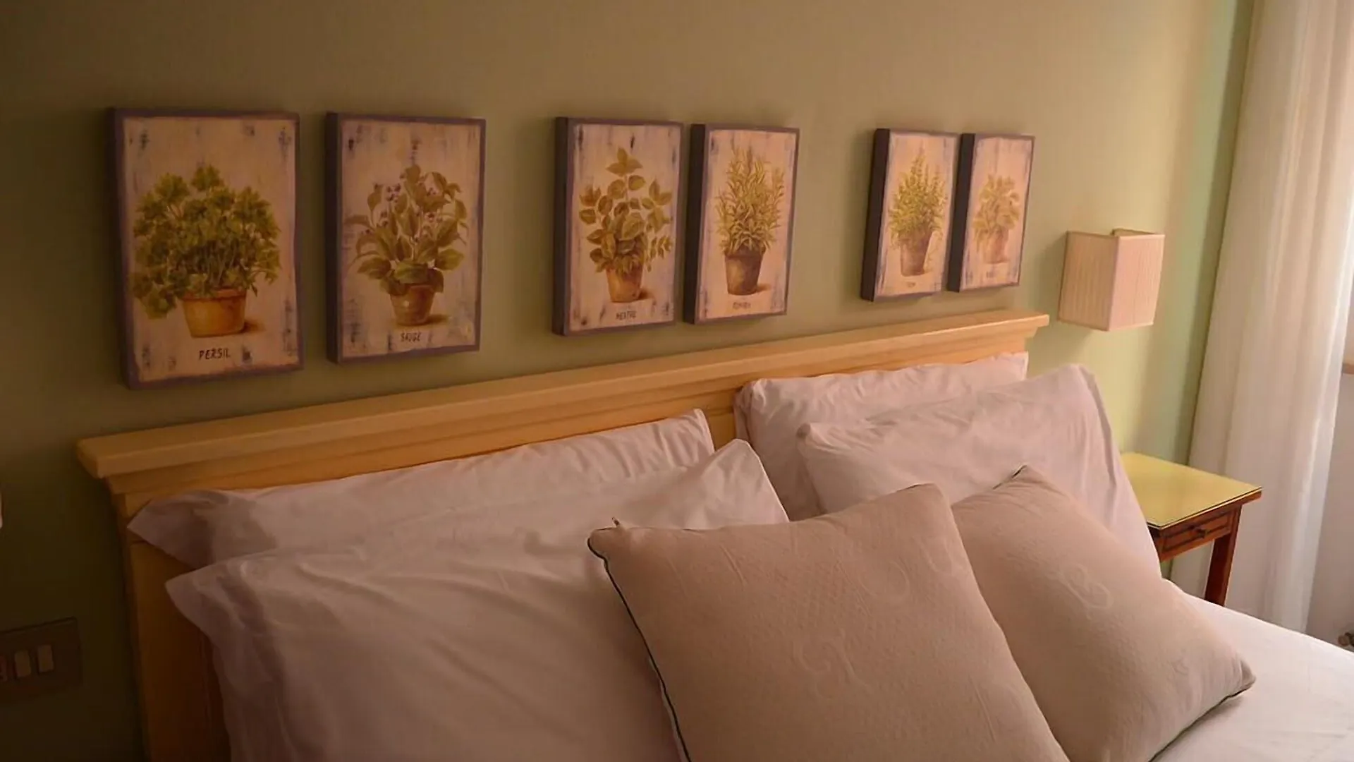 Hotel Rosalba Perugia 2*,
